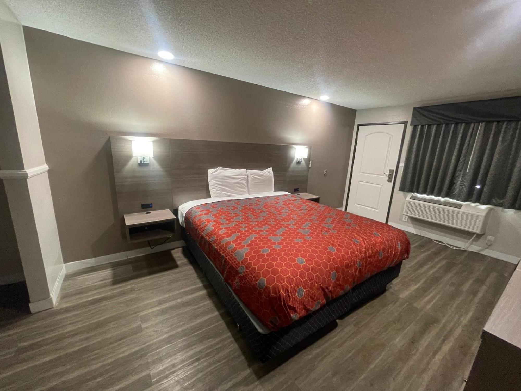 Simplestay Suites - Downtown Сан-Бернардино Экстерьер фото